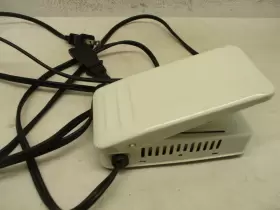 BL1050 BABY LOCK Companion Control Pedal #2