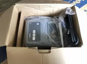 D8J213902776 ZEBRA Label Printer Box